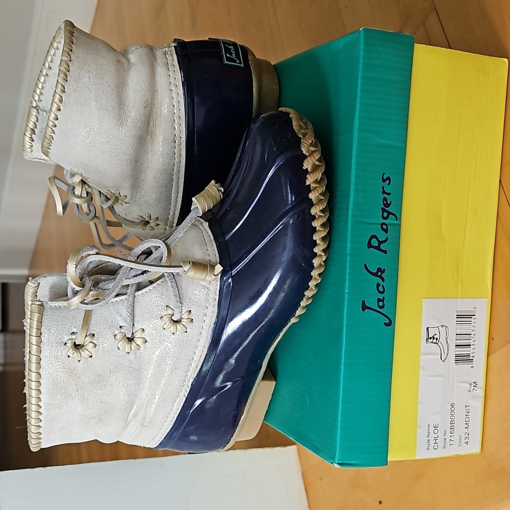 Jack Rogers boots size 7m
